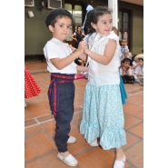 Festejos por el día del FOLKLORE - Jardín y Primaria